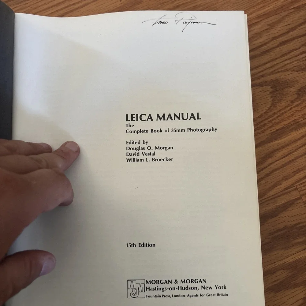 LEICA MANUAL HARDCOVER BOOK 1973 COMPLETE BOOK OF 35MM PHOTOGRAPHY